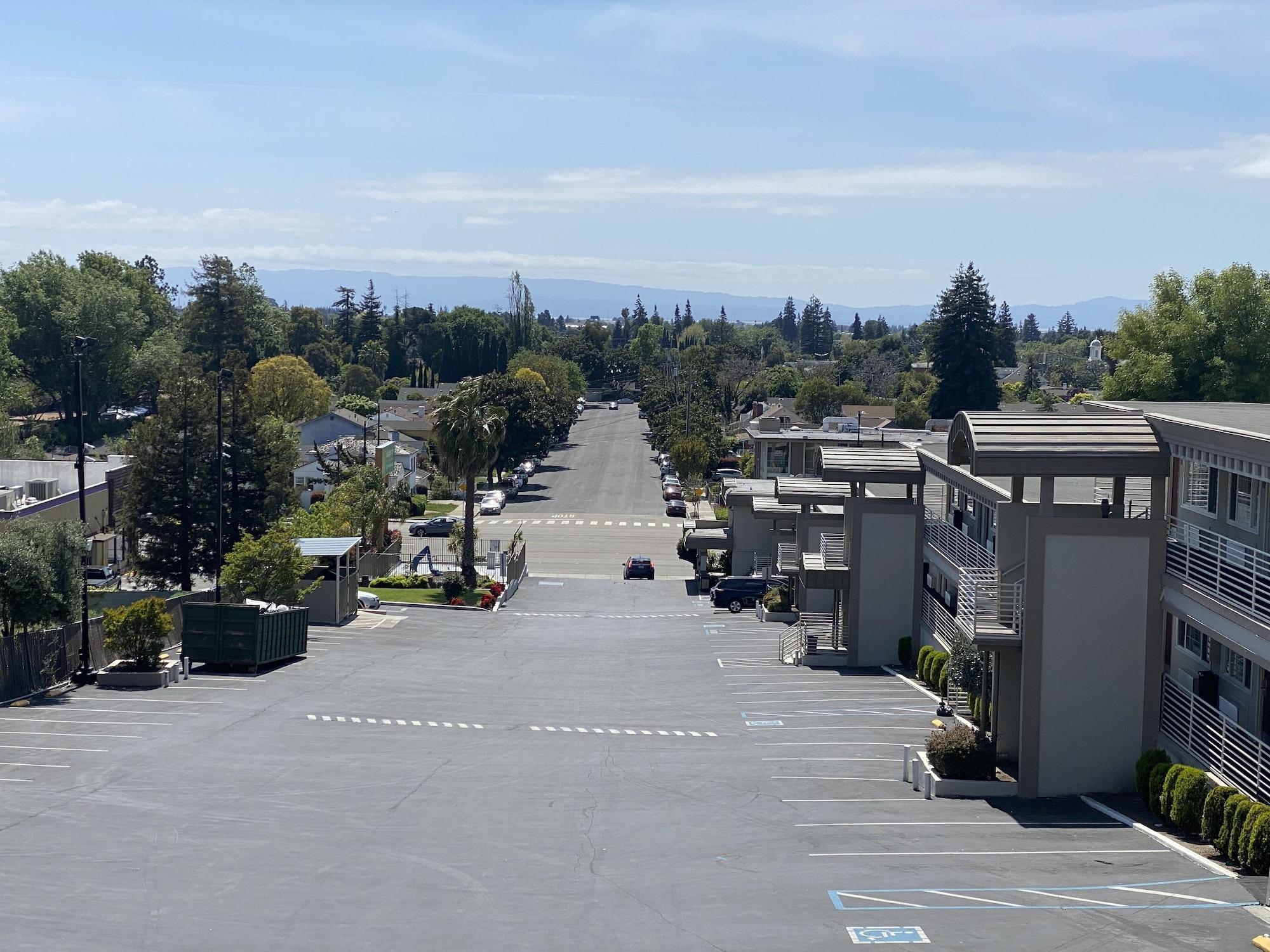 Budget Inn Of Hayward Exterior foto